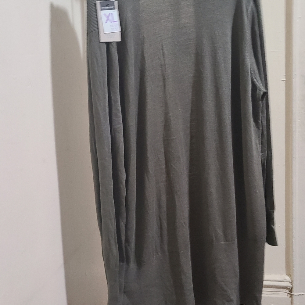 Cardigans - Picture 4 of 7